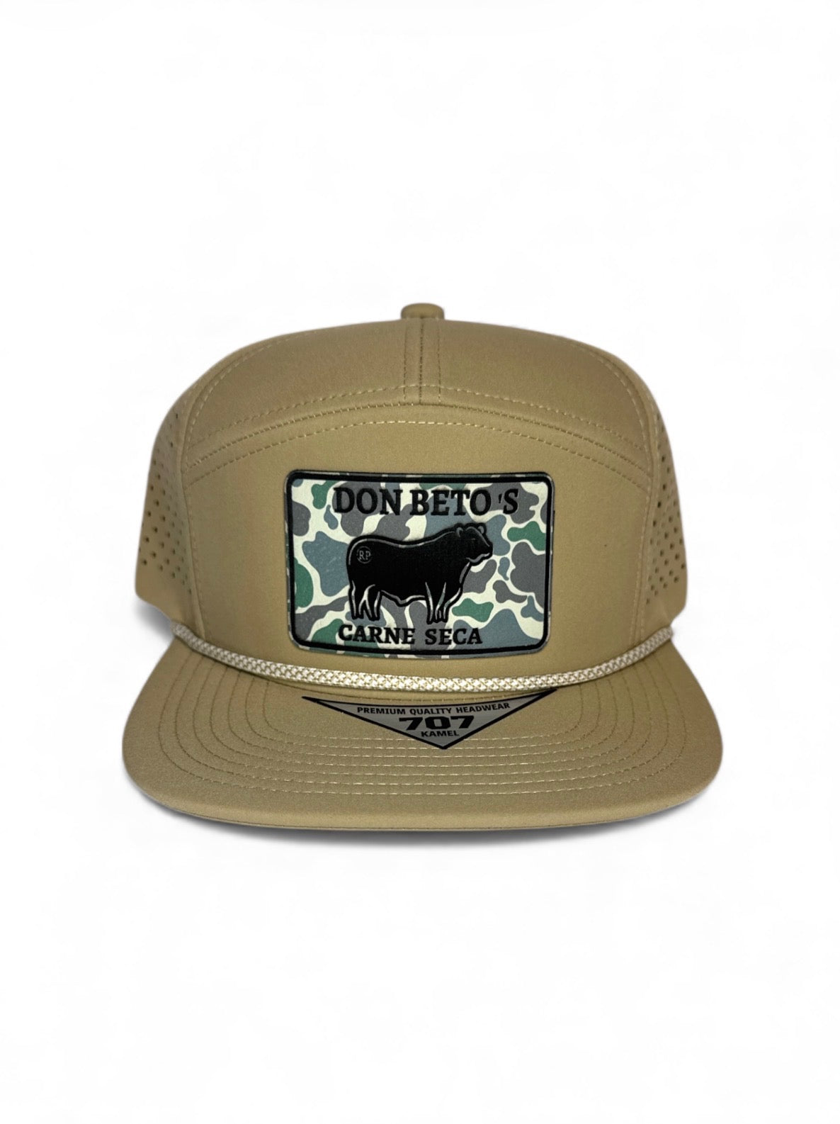BEIGE SNAPBACK WITH GREEN CAMO PATCH AND WHITE ROPE